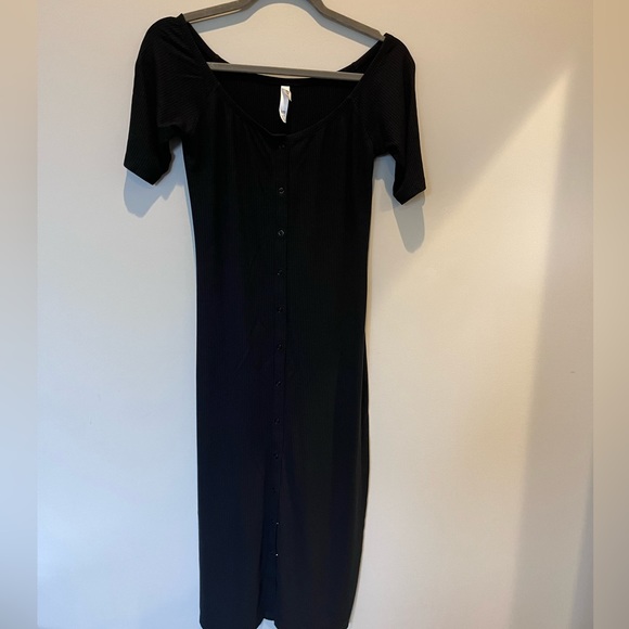 RVCA Dia Midi Dress. - Picture 10 of 10